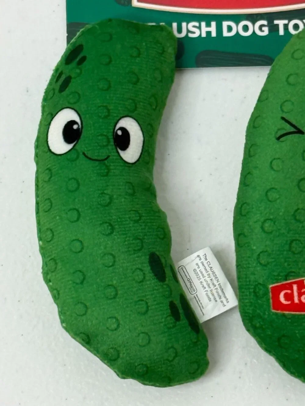 Claussen Pickle Plush Dog Toy Squeaky Green Pickles New